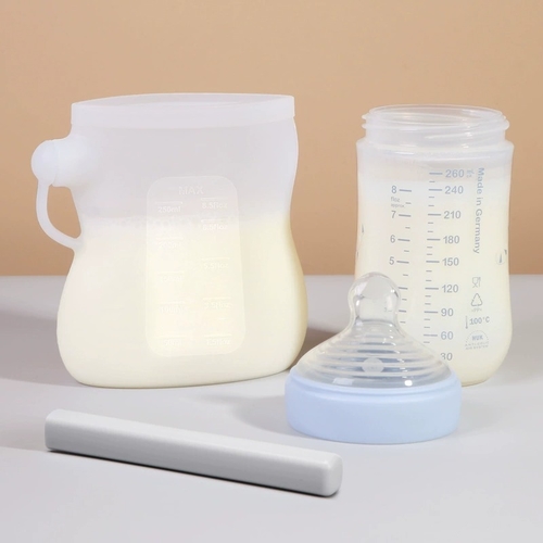 Dernières nouvelles de l'entreprise Sacs à lait en silicone de qualité supérieure – Réutilisables, non toxiques, sûrs pour bébé, pour le stockage du lait maternel à la maison, en voyage et pour les mamans qui tirent leur lait