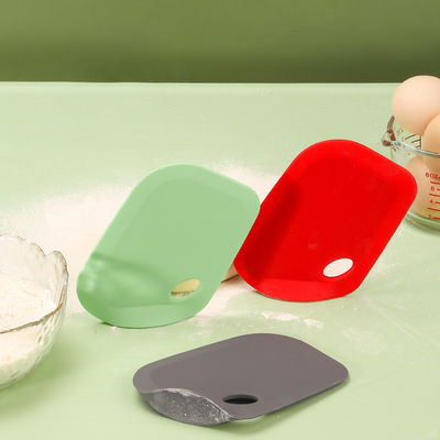 Un bon prix. Grade alimentaire grattoir de pâte en silicone grattoir pratique de banc polyvalent pour gâteau à pain en ligne