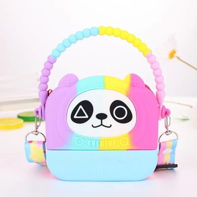 Un bon prix. Poulet à crayons en silicone de qualité alimentaire Le maquillage ultime organisateur d'articles Crossbody sac à main d'épaule de stockage sac de conteneur online