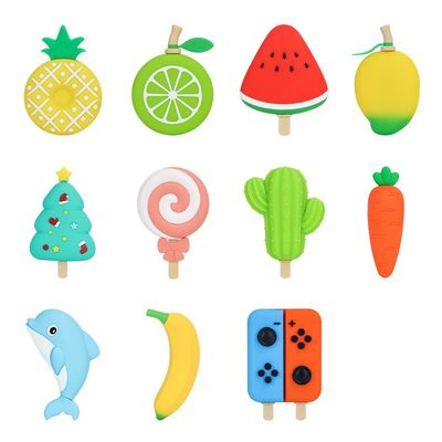 Un bon prix. Tâche de glaçons de qualité alimentaire sans BPA réutilisable avec des formes mignonnes de fruits et d'animaux pour le chocolat, les bonbons, la gelée, la résine, le savon et plus encore en ligne