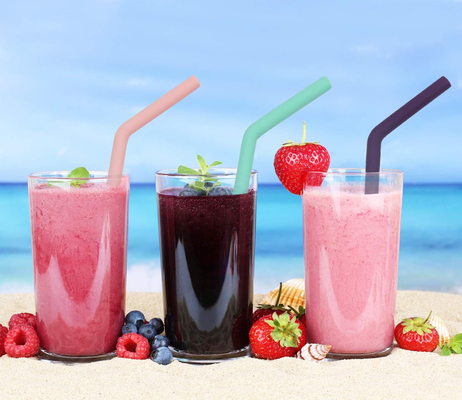 Produit libre Straw Reusable With Cleaning Brushes de cuisine de silicone de BPA