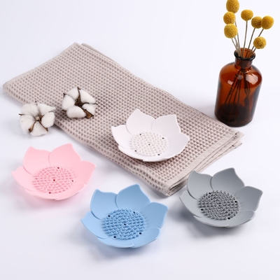 Un bon prix. La forme de la fleur économiseur de savon en silicone facile à sécher pour le comptoir / la baignoire en ligne