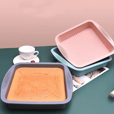 Un bon prix. Pâtisserie à gâteaux carrés en silicone non collant résistant à la chaleur pour cuire des gâteaux en ligne