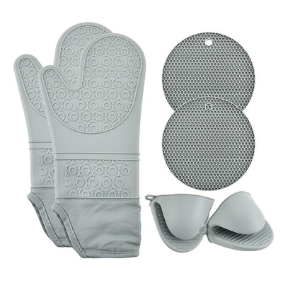 Un bon prix. Les gants de four en silicone et les porte-potes sont résistants à la chaleur jusqu'à 450 ° F. Gants de cuisson en silicone de 15 pouces en ligne