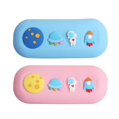 Un bon prix. C'est un petit cadeau de Noël pour les garçons, les filles, les enfants. en ligne