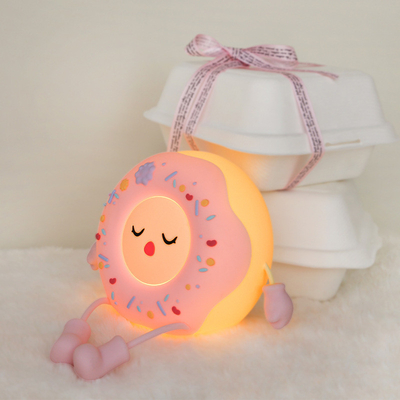 Un bon prix. Miss Donut Lamp Cute Donut Night Light Lampe à silicone douce Pour bébé en ligne