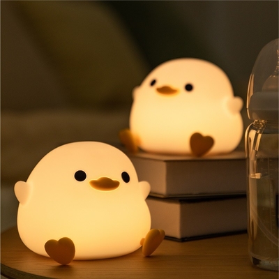 Lumière de nuit de canard pour les enfants Lumière de canard mignonne Rechargeable Dimmable Lumière de nuit Silicone LED Lumière de chevet
