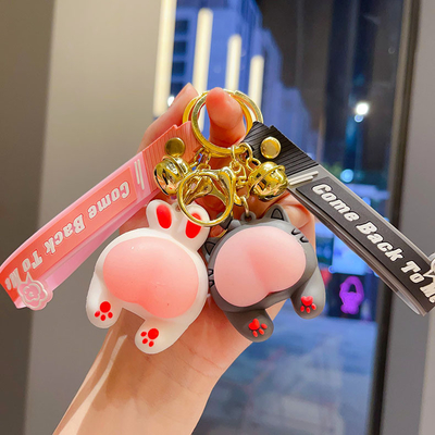 Un bon prix. Cartoon et moderne Kawaii Car Keychain Accessoires Sac à main Sac à main personnalisé Charmes Keychain en ligne