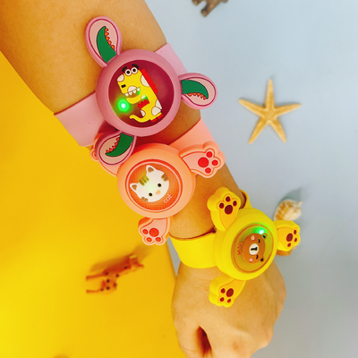 Un bon prix. Des bracelets anti-moustiques extrêmement sûrs pour la protection de la famille - Des bracelets en silicone infusés d'huile de citronnelle et d'eucalyptus de citron. Une défense anti-insectes non toxique et sans DEET qui dure 7 jours. en ligne